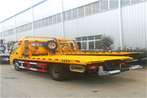 九龙坡附近拖车救援搭电