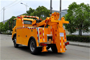 九龙坡高速路拖车费